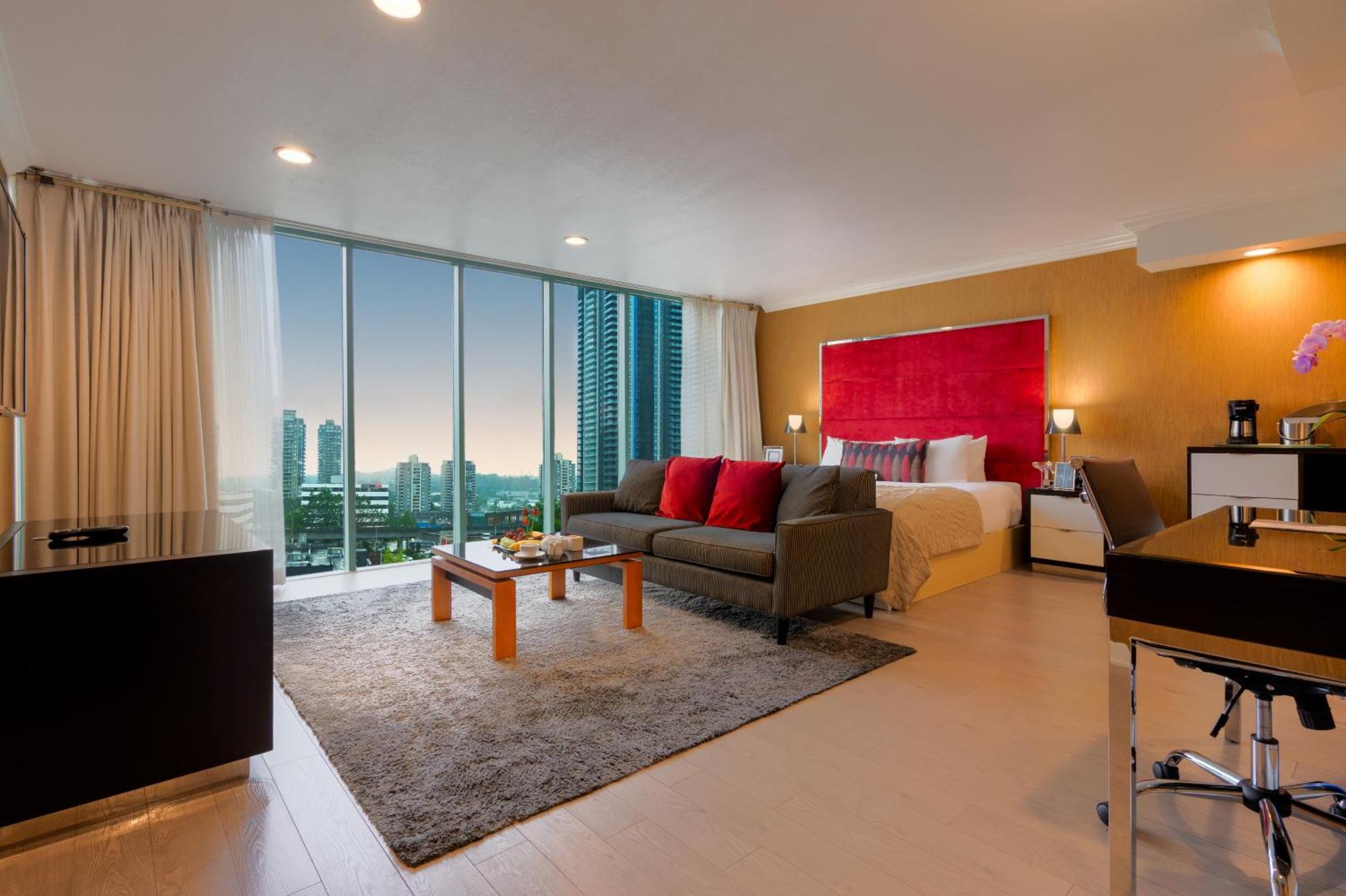 Executive Suites Hotel & Conference Center, Metro Vancouver Бернаби Экстерьер фото
